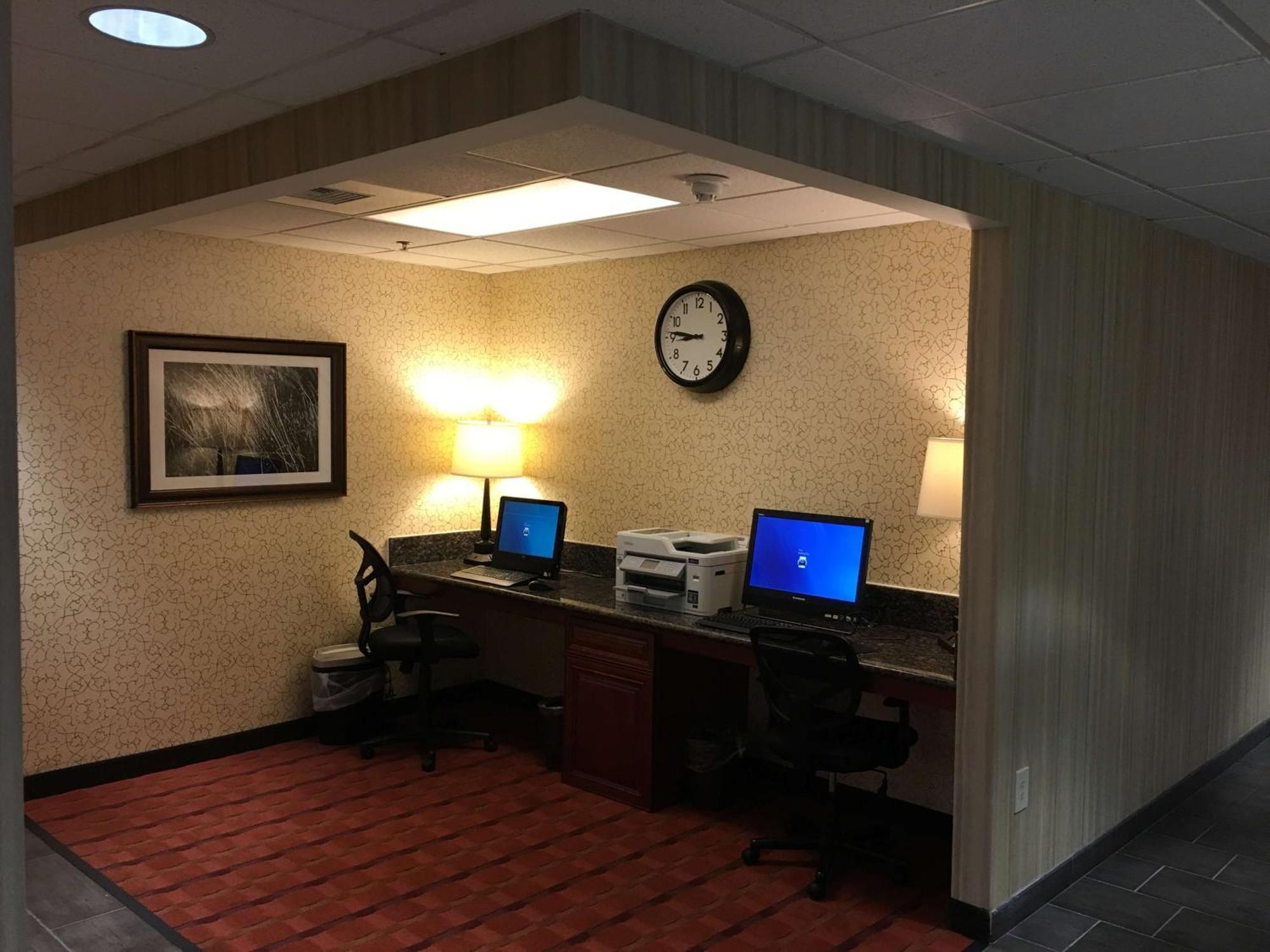 Best Western Plus Arrowhead Hotel Колтон Экстерьер фото